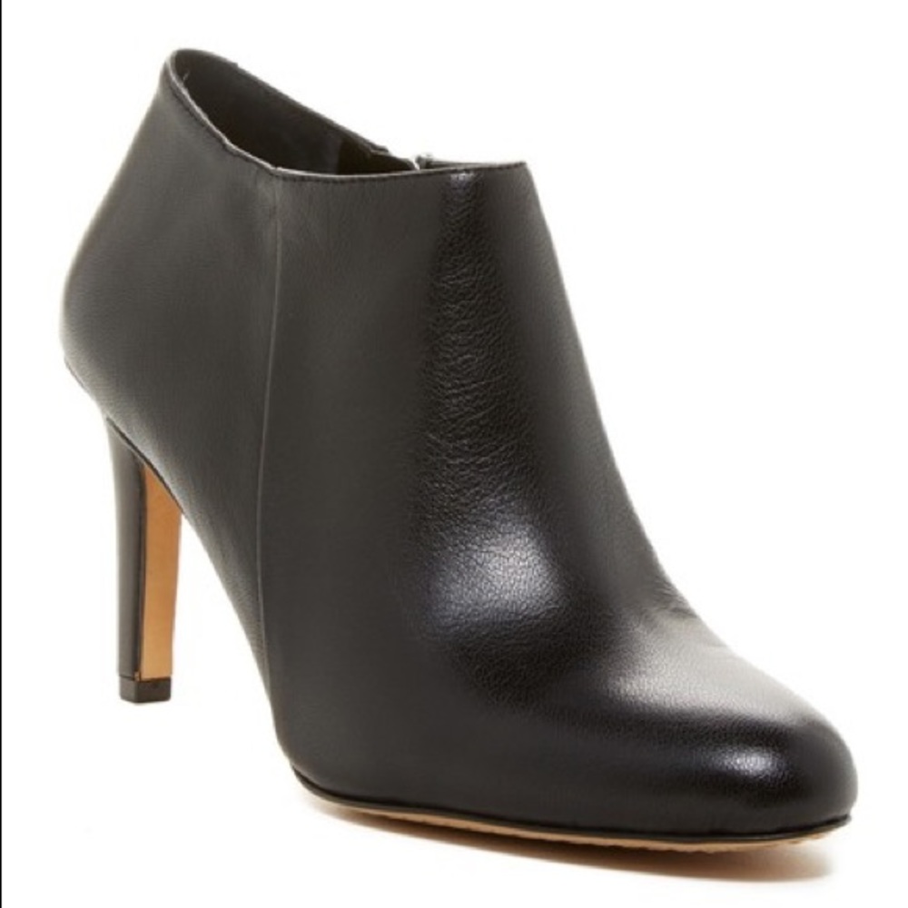 Vince Camuto Corra Ankle Boot